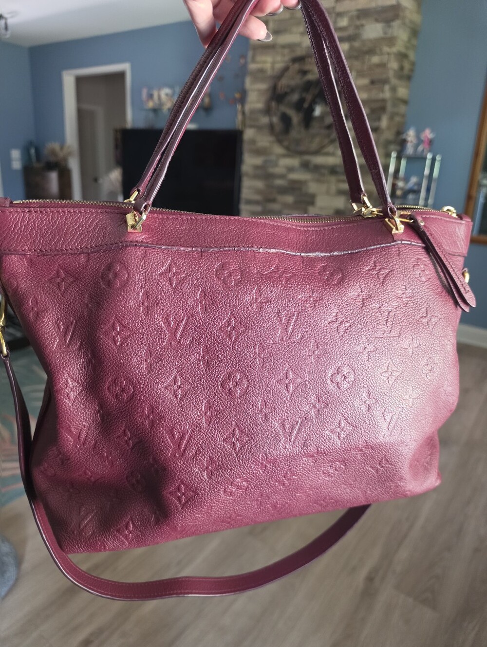 Authentic Louis Vuitton Empreinte Luxurious Burgundy Leather Tote Bag